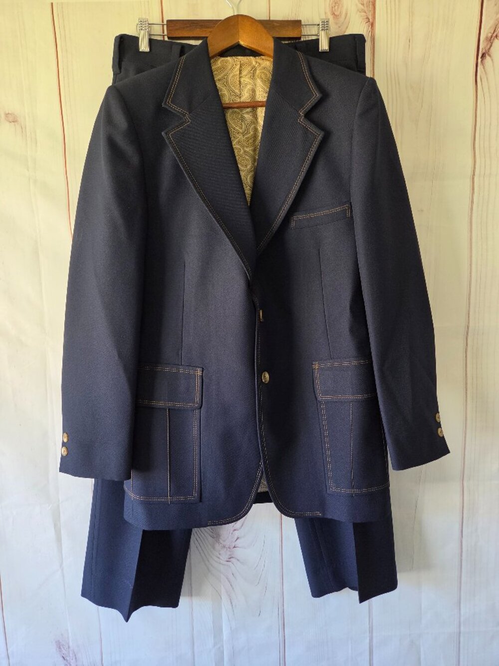 Johnny Carson 2-piece Suit Vintage 70’s Deep Navy Color with Gold Paisley lining